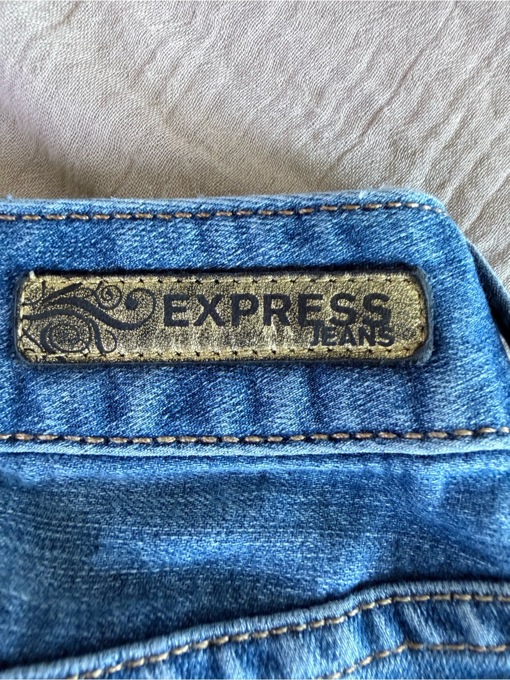 Express Y2K Flare Jeans | Low Rise Bootcut | Early 2000s Vintage Denim - Size 2 - Picture 9 of 13